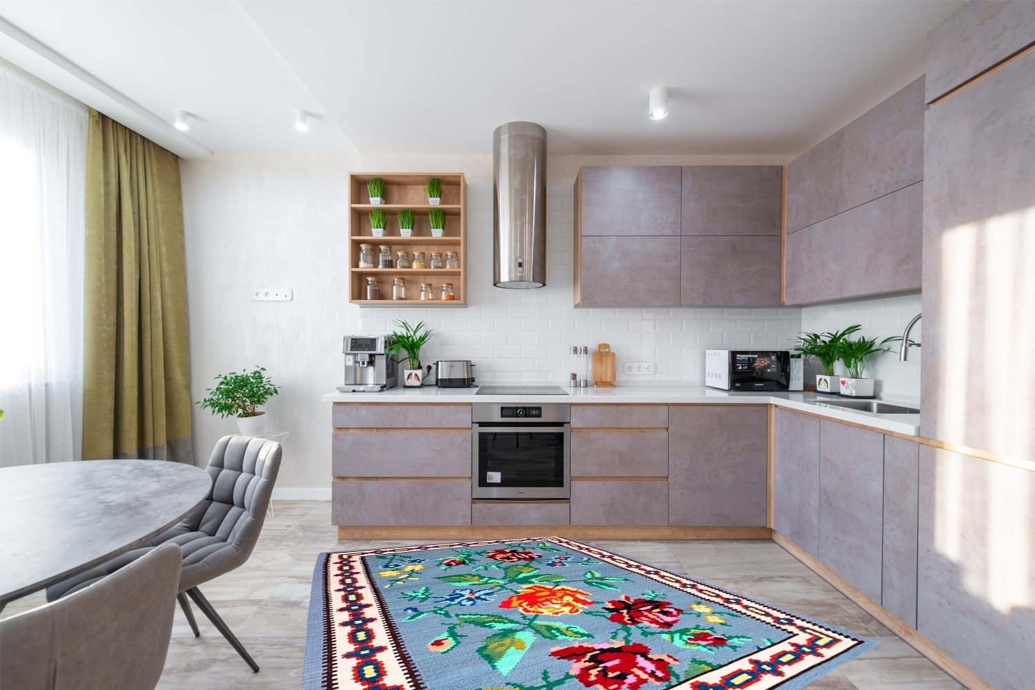 Котленски килими | Налични ръчно тъкани вълнени килими