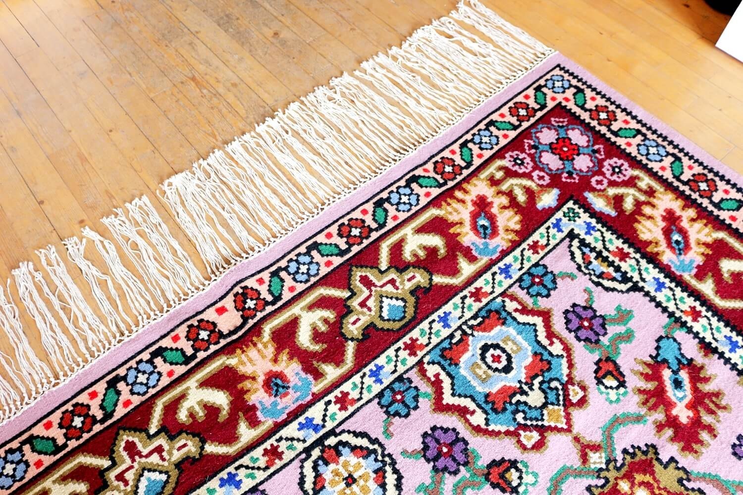 Котленски килими | Налични ръчно тъкани вълнени килими