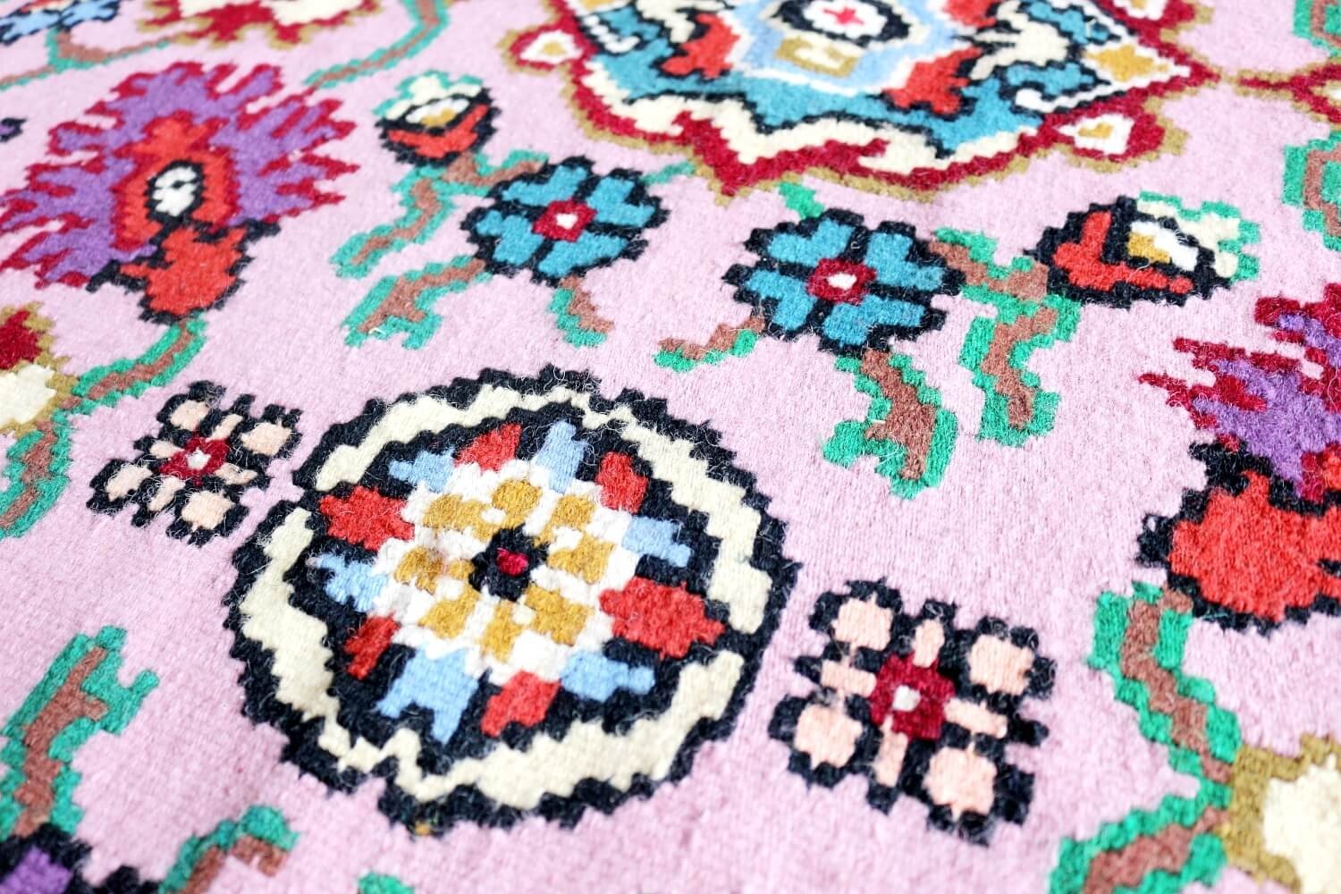 Котленски килими | Налични ръчно тъкани вълнени килими