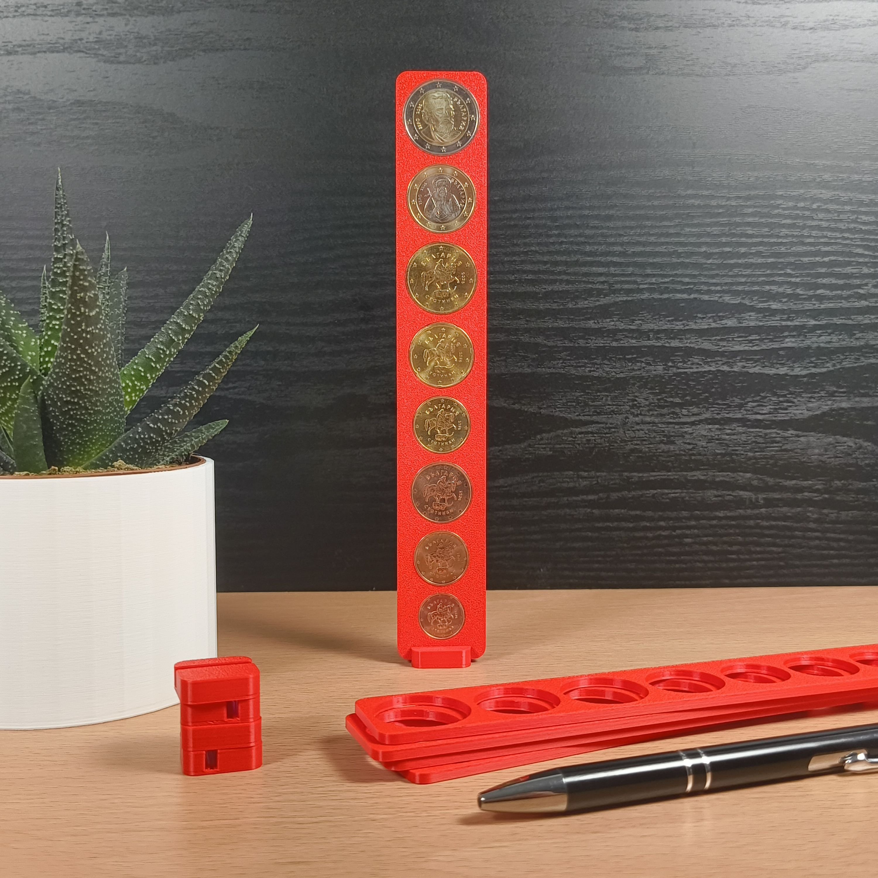 Колекционерска стойка за евро монети от LIMITED3D