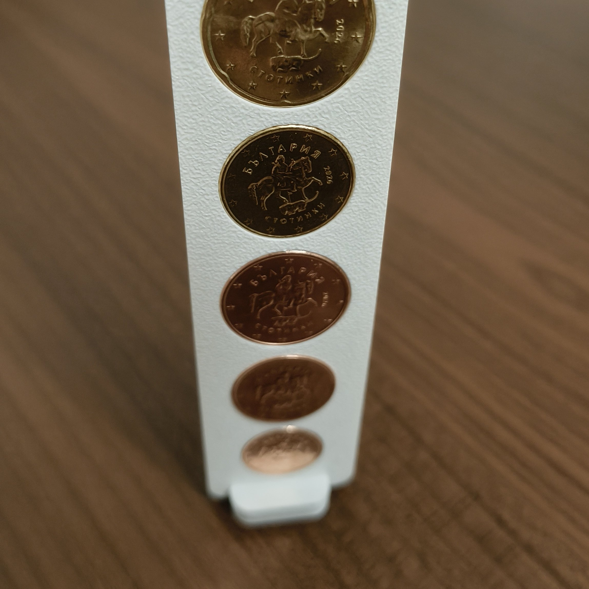 Колекционерска стойка за евро монети от LIMITED3D