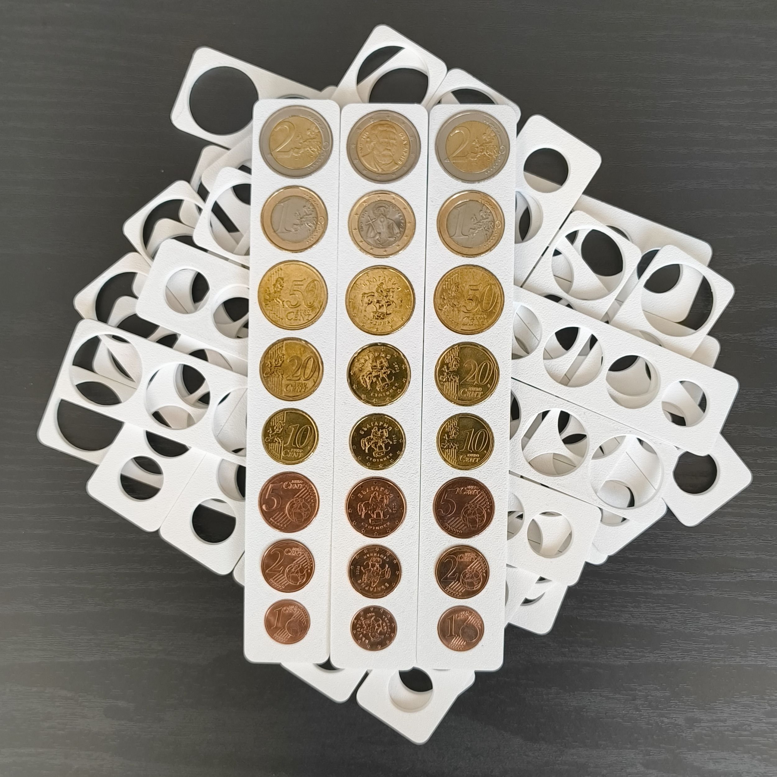 Колекционерска стойка за евро монети от LIMITED3D