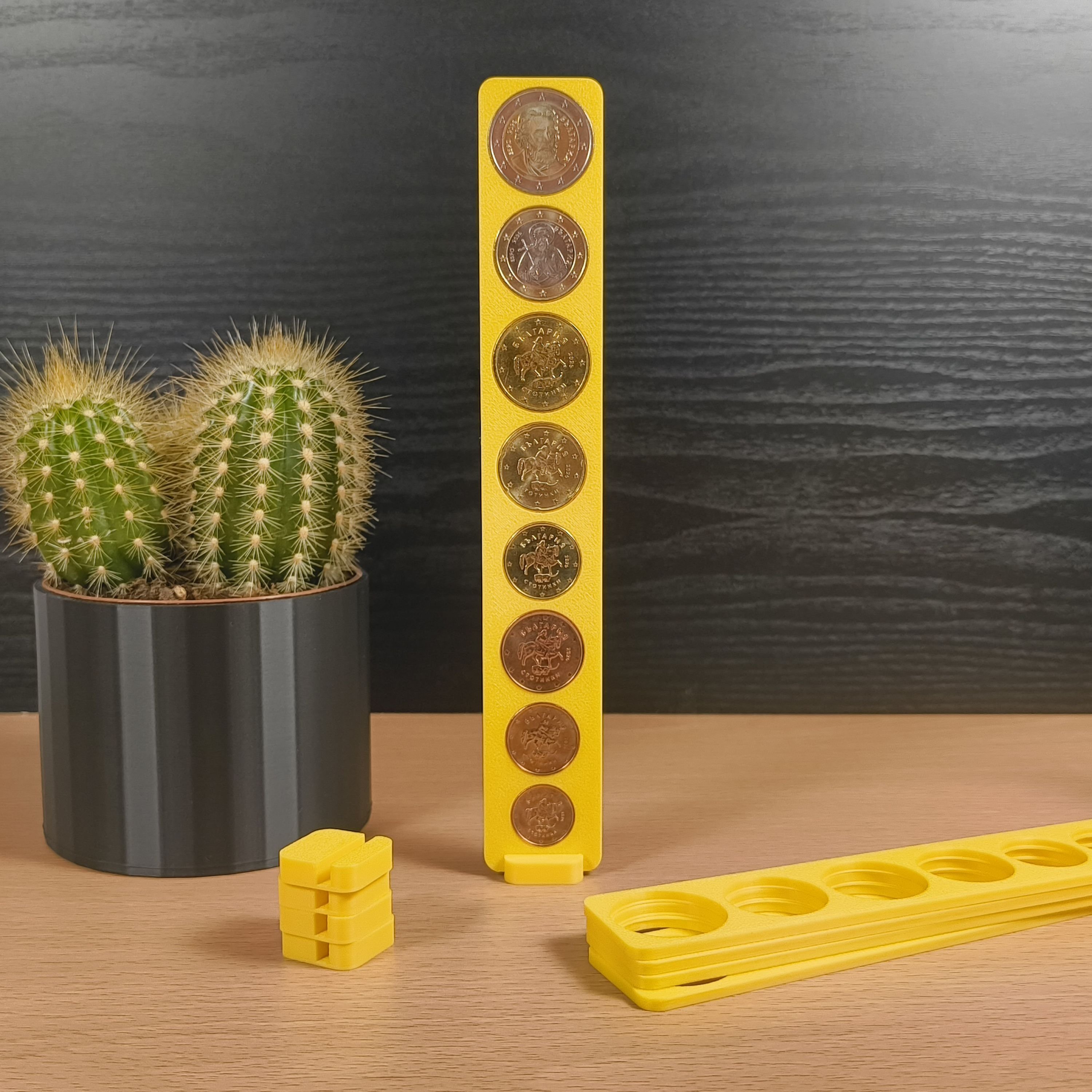 Колекционерска стойка за евро монети от LIMITED3D