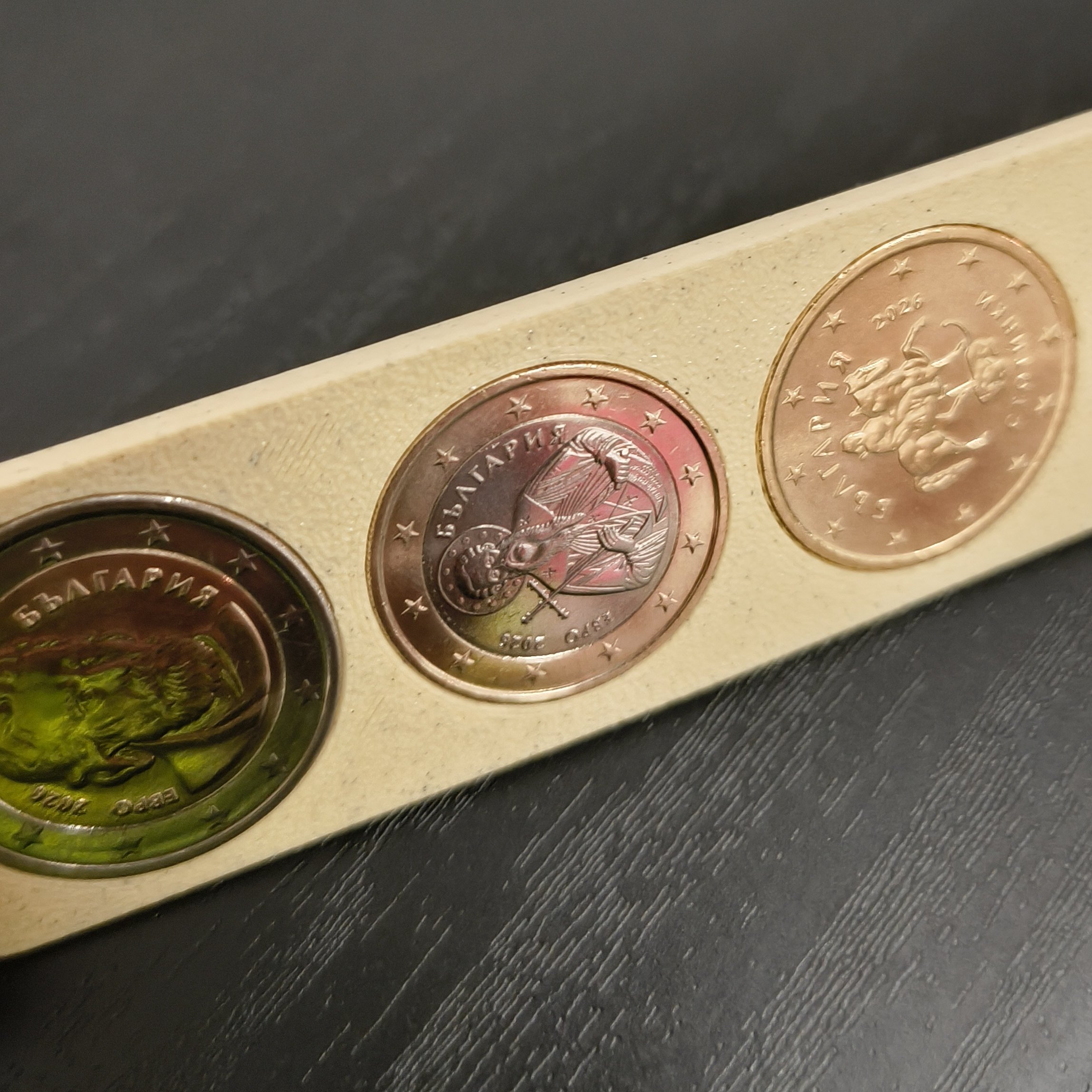 Колекционерска стойка за евро монети от LIMITED3D