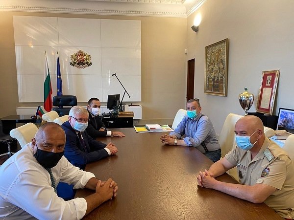 ЗАСИЛВА СЕ ГОТОВНОСТТА НА БОЛНИЦИТЕ ЗА ЛЕЧЕНИЕ НА БЪЛГАРИТЕ ОТ КОРОНАВИРУС