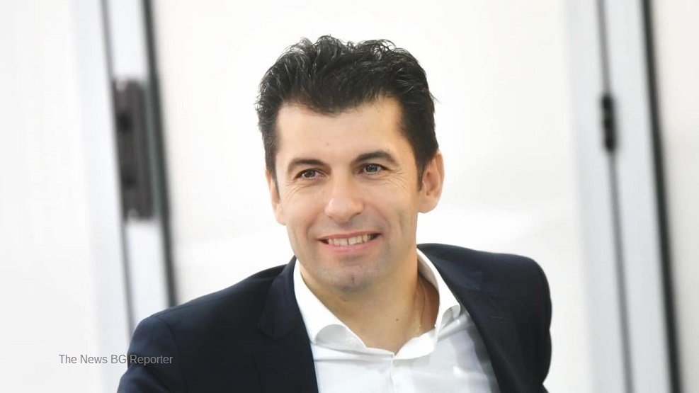 КИРИЛ ПЕТКОВ ЗАЯВИ, ЧЕ ЗЕЛЕНИЯТ СЕРТИФИКАТ МОЖЕ ДА ОТПАДНЕ ПРЕЗ АПРИЛ, НО ПРИ ПОСТИГАНЕ НА ОПРЕДЕЛЕНИ ПАРАМЕТРИ | The News BG Reporter ®