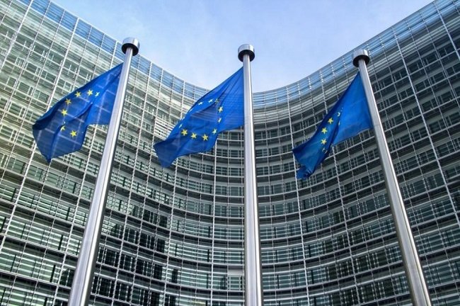 Дезинформацията по време на пандемията от коронавирус е смъртоносна