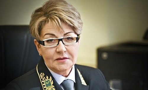 Новоназначеният руски посланик Елеонора Митрофанова пристигна в София, първо посети Руската църква