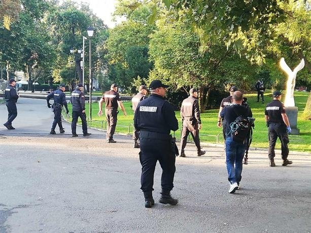 Екипи на СДВР предприемат мерки за опазване на реда в столицата по време на протеста днес