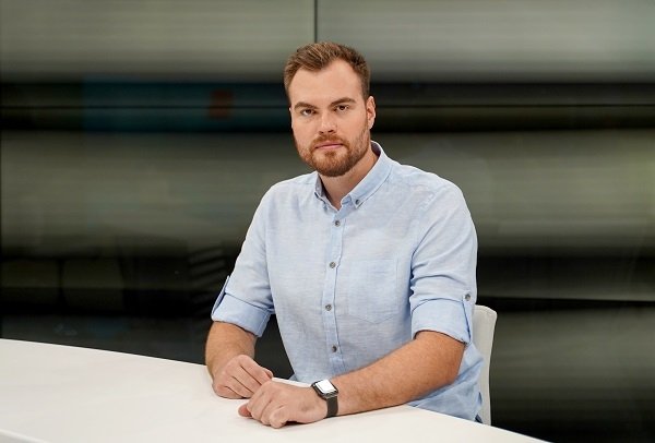 Предаването „Натисни F 1“ на БНТ  с нов водещ - Никола Димитров