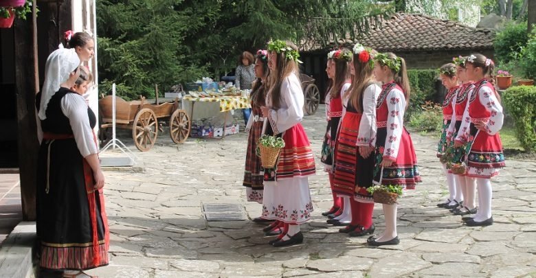 Лазаруване