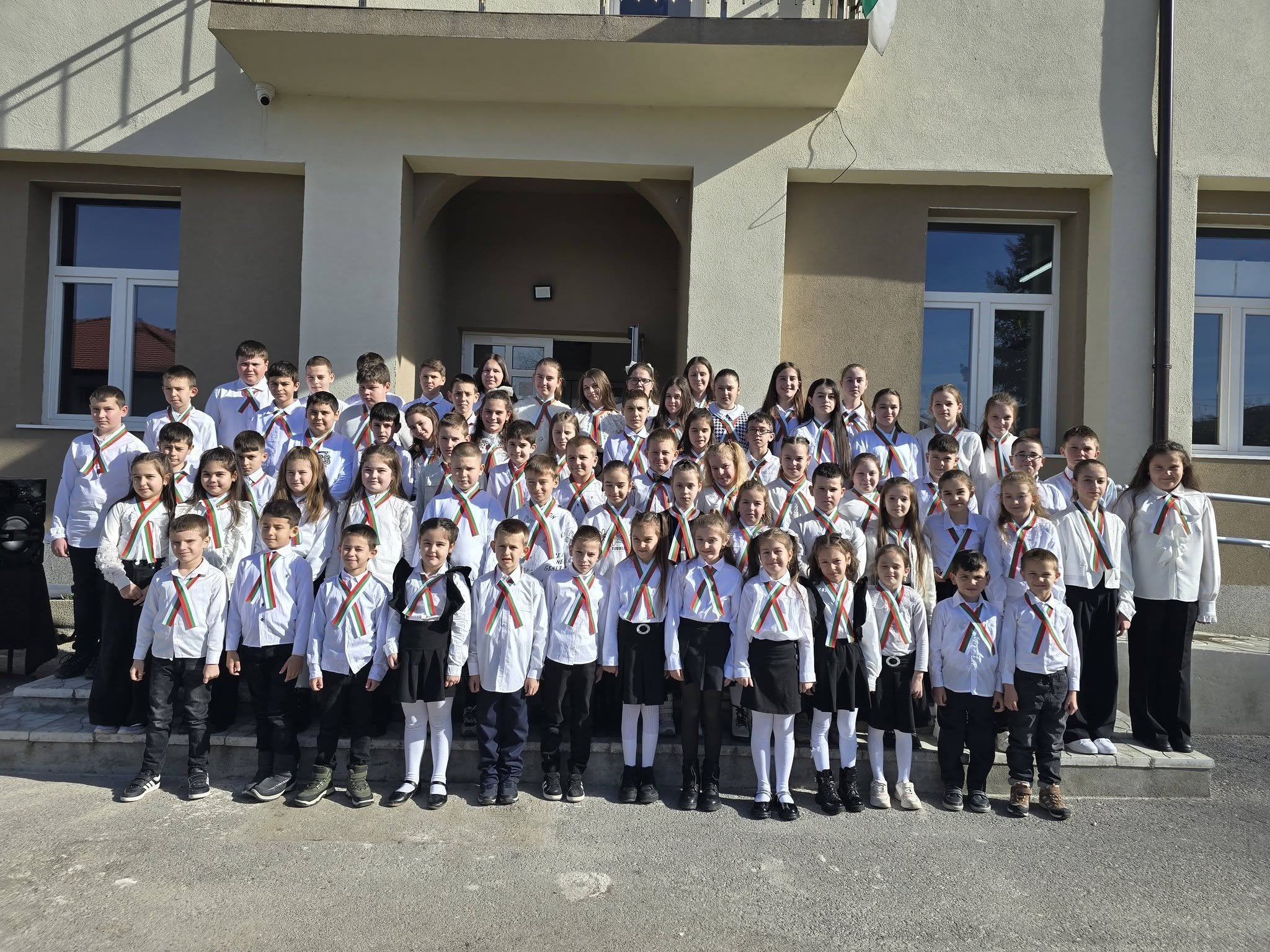 Инициативи