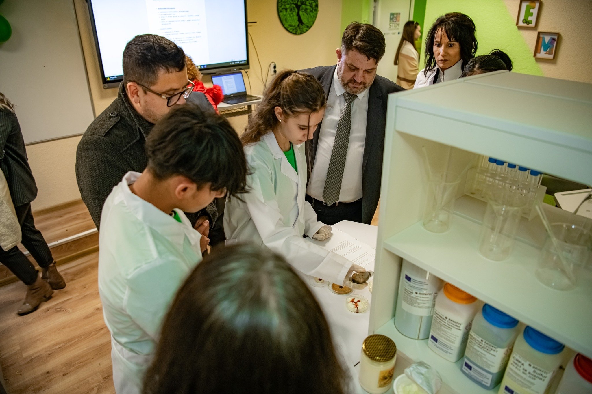 Училищна STEM среда