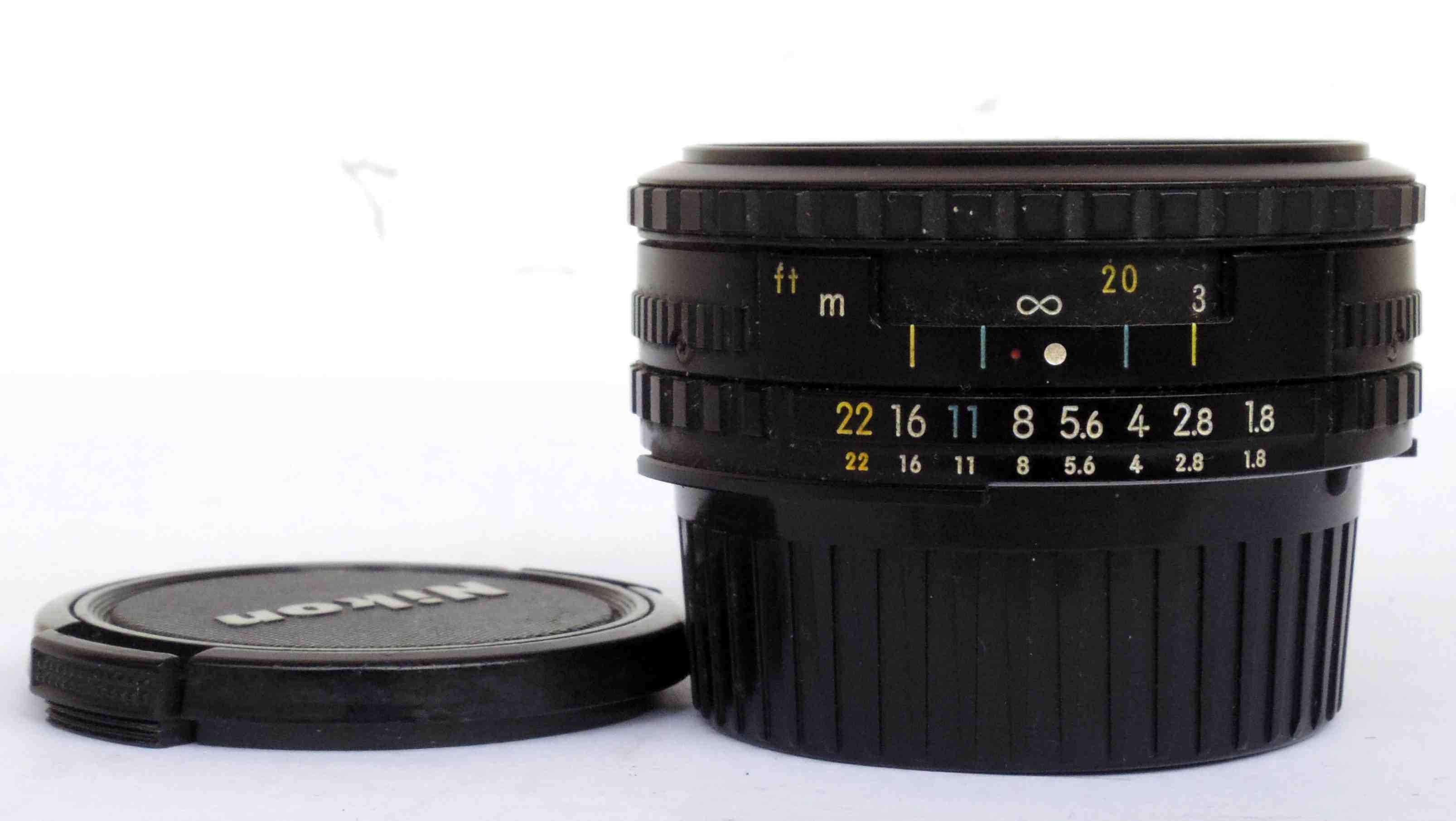 Nikon F байонет
