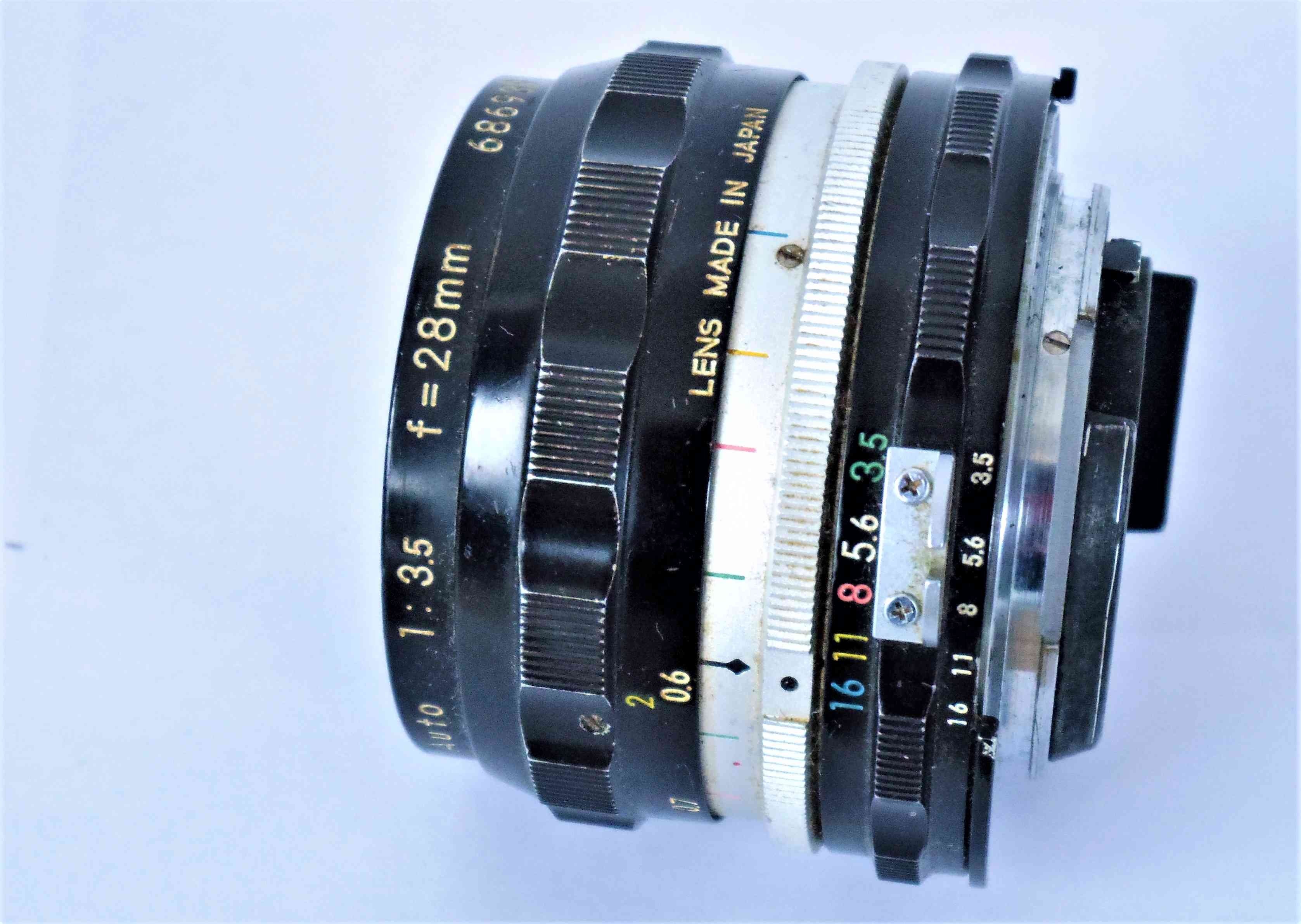 Nikon F байонет