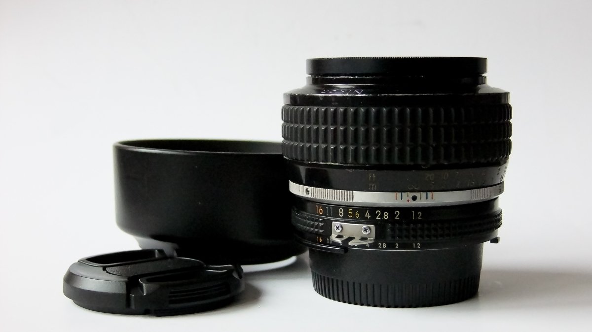 Nikon F байонет