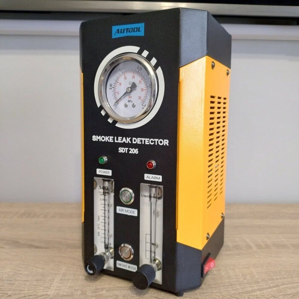 Тестер за откриване на утечки с дим AUTOOL SDT206