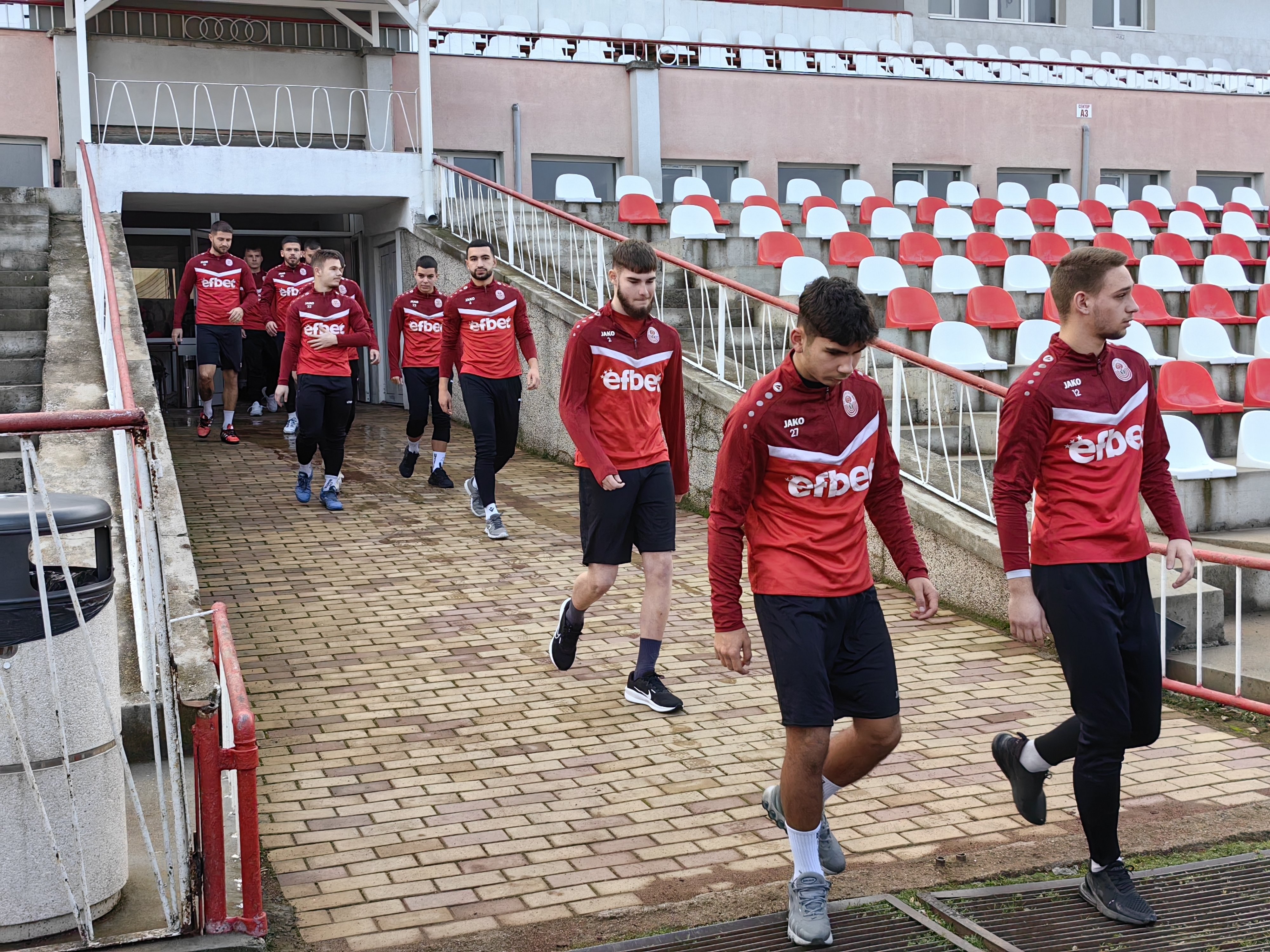 ФК РОЗОВА ДОЛИНА