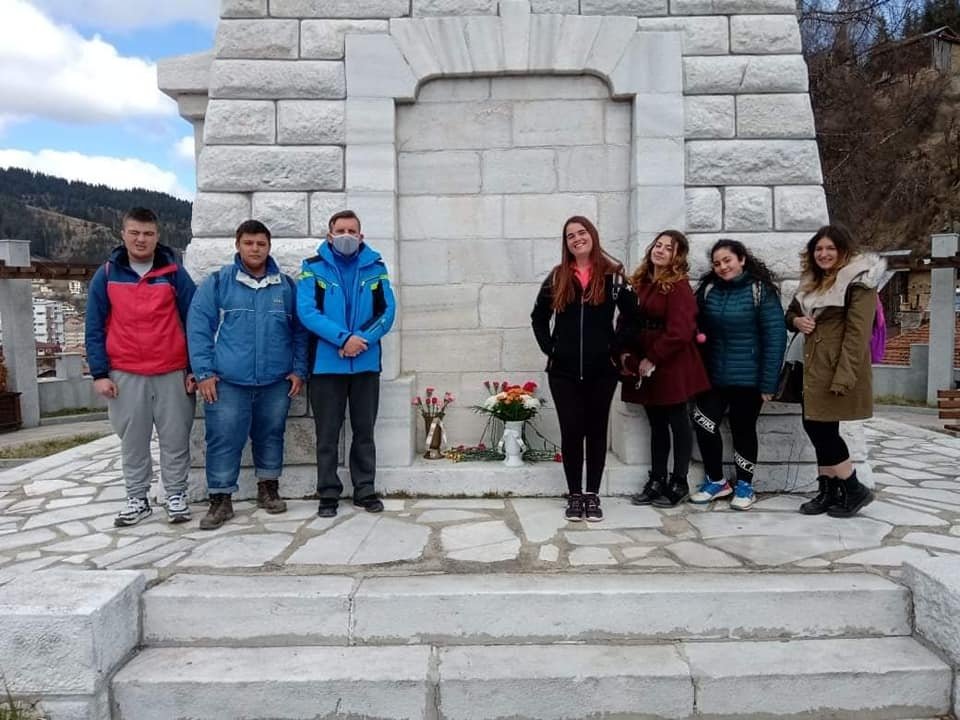 БЕЛЕЖИТИ ДАТИ
