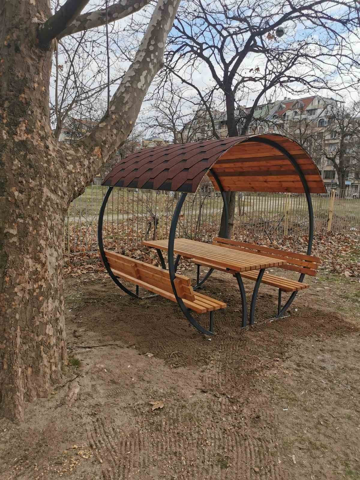 МЕБЕЛИ ГРАДИНА