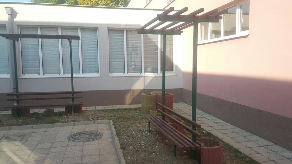 МЕБЕЛИ ГРАДИНА